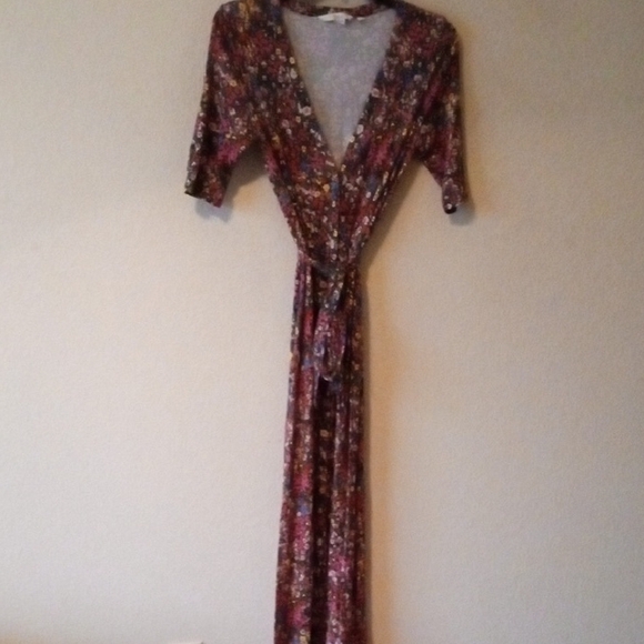 Boden Floral Dress - Picture 2 of 7